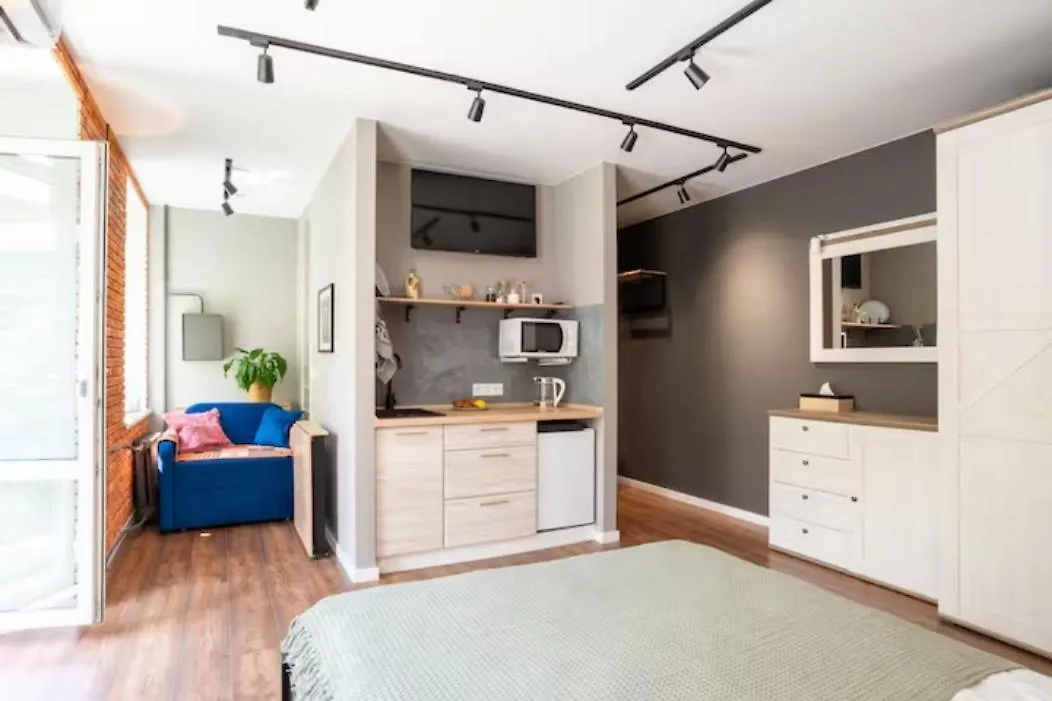 New Mezhygirska Str, Apartments In Historical Parts, Podil Kyiv Aparthotel